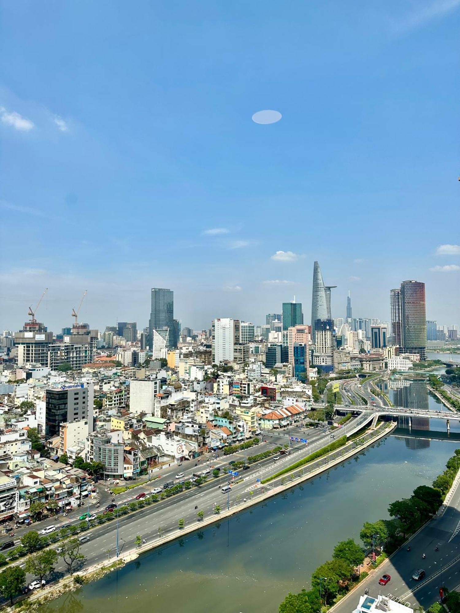 Apartment Soho - Central, 10mins To Benthanh Market, Buivien Street Ho Chi Minh City