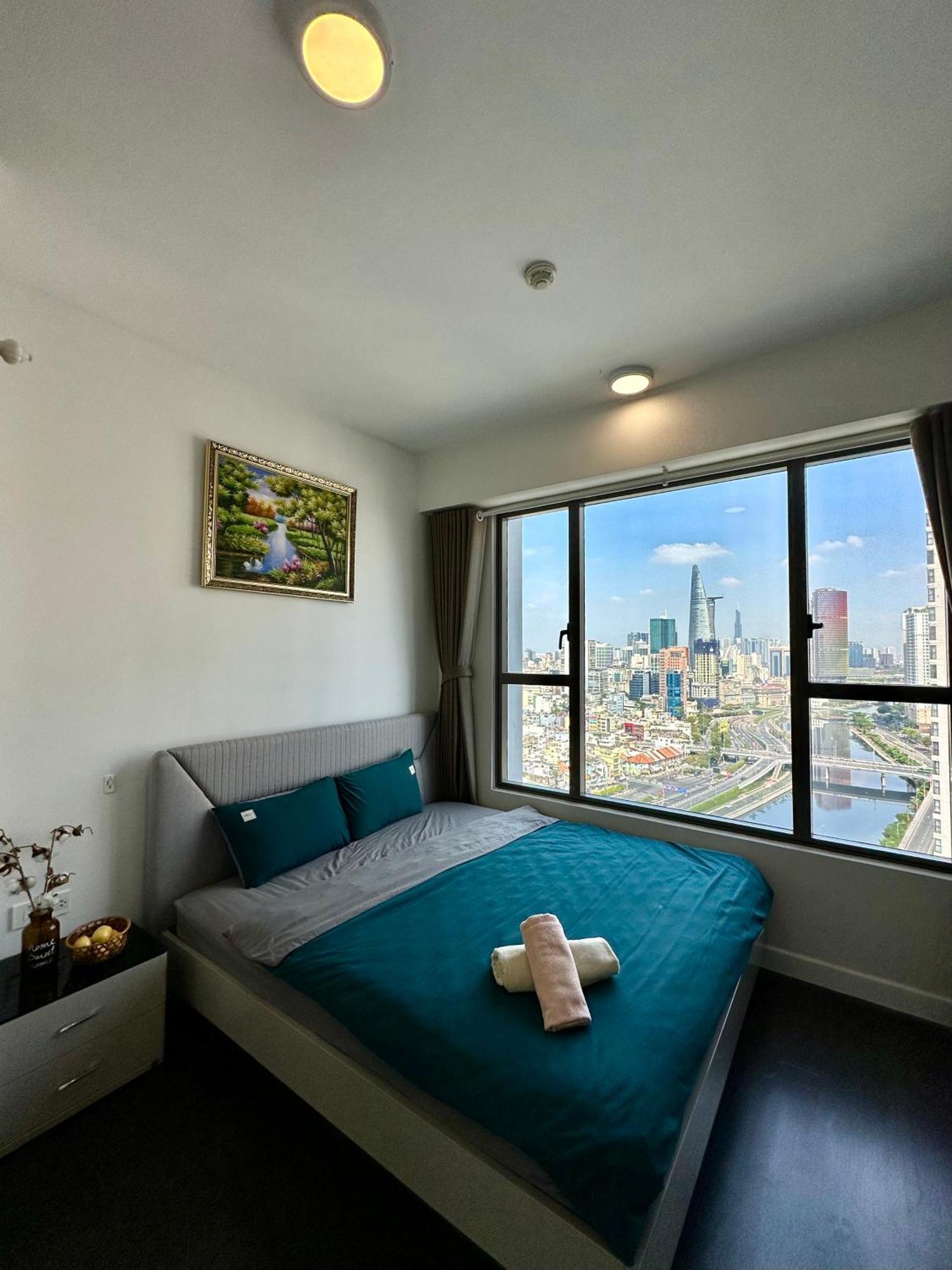 Soho - Central, 10mins To Benthanh Market, Buivien Street Apartment *